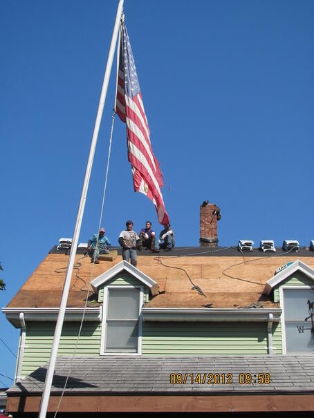 Workers without fall protection in Massachusetts